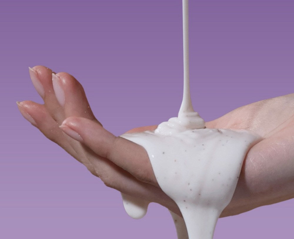 Gel douche gommant Veilment — présentation de la texture