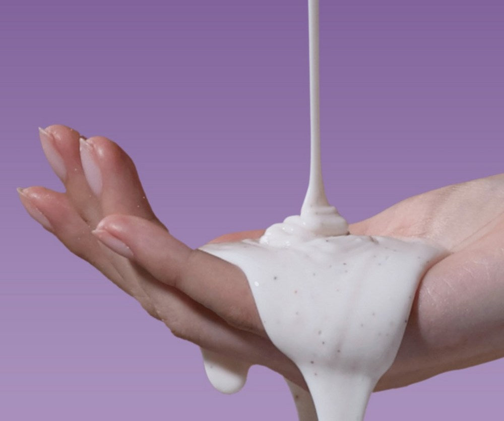 Gel douche gommant Veilment Natural Spa — présentation de la texture