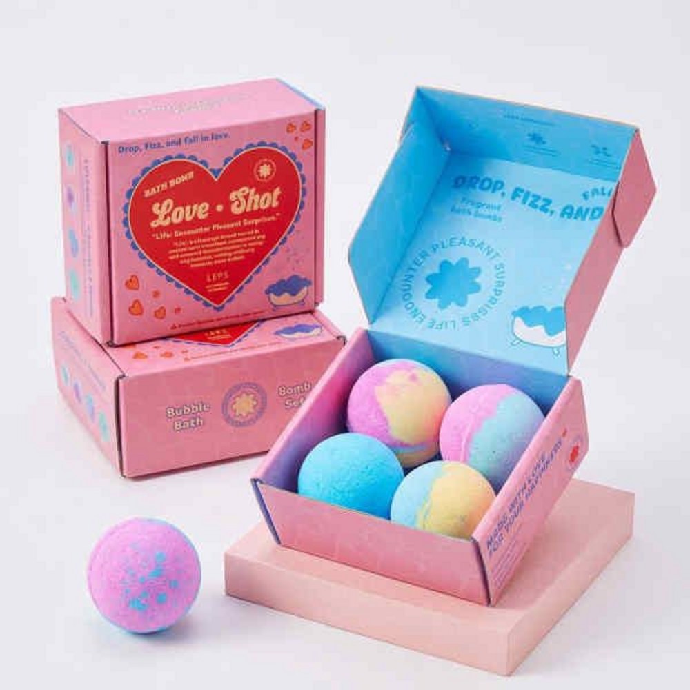 Badebombe Labsbalm Love Shot — Produkt und Verpackung
